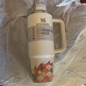 Stanley 30 oz brand new cream Dragon